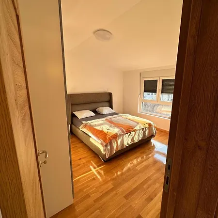 Tiffany アパート ベオグラード